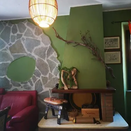 La Casa Dell' Arco * Ulassai